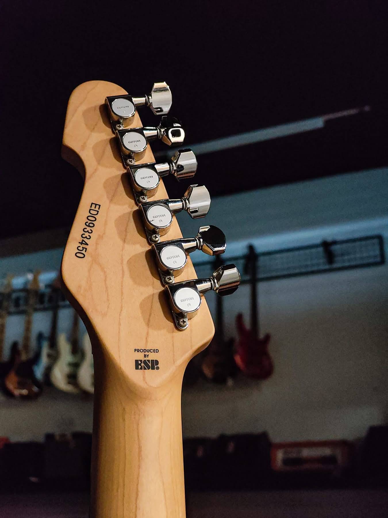 PRE OWNED] EDWARDS BY ESP E-SN-150FR HSH SUPERSTRAT JAPAN ELECTRIC